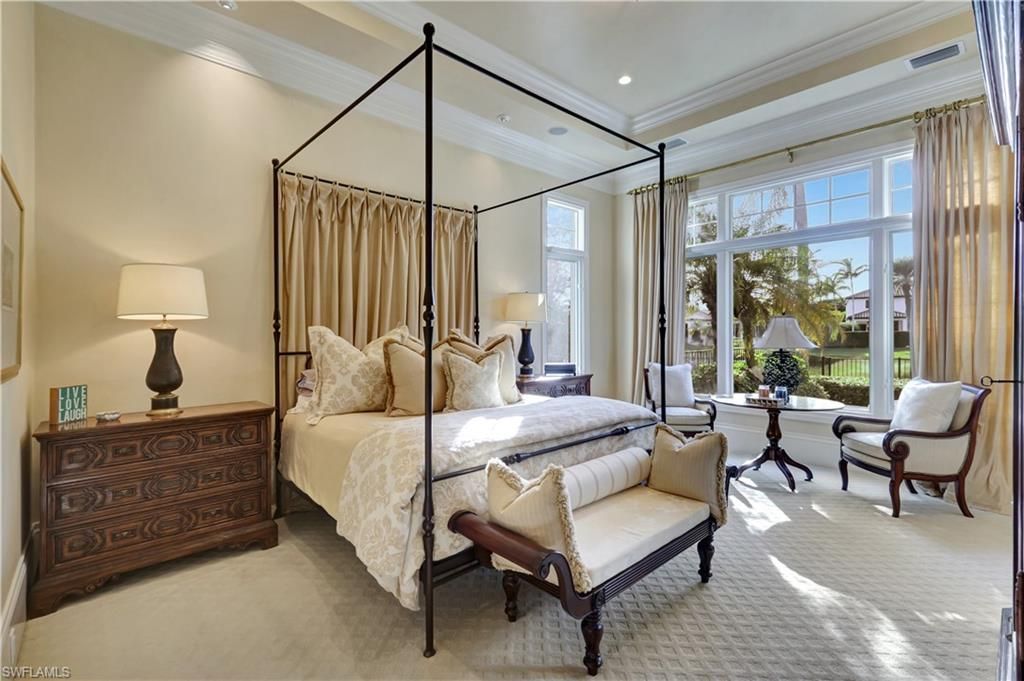 2249 Miramonte Ct, Naples, FL 34105 Photo