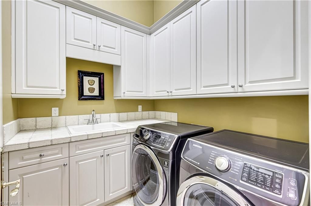 2249 Miramonte Ct, Naples, FL 34105 Photo