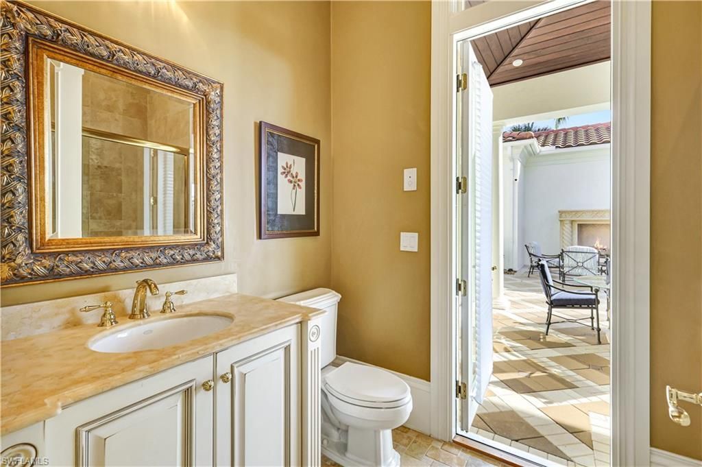 2249 Miramonte Ct, Naples, FL 34105 Photo