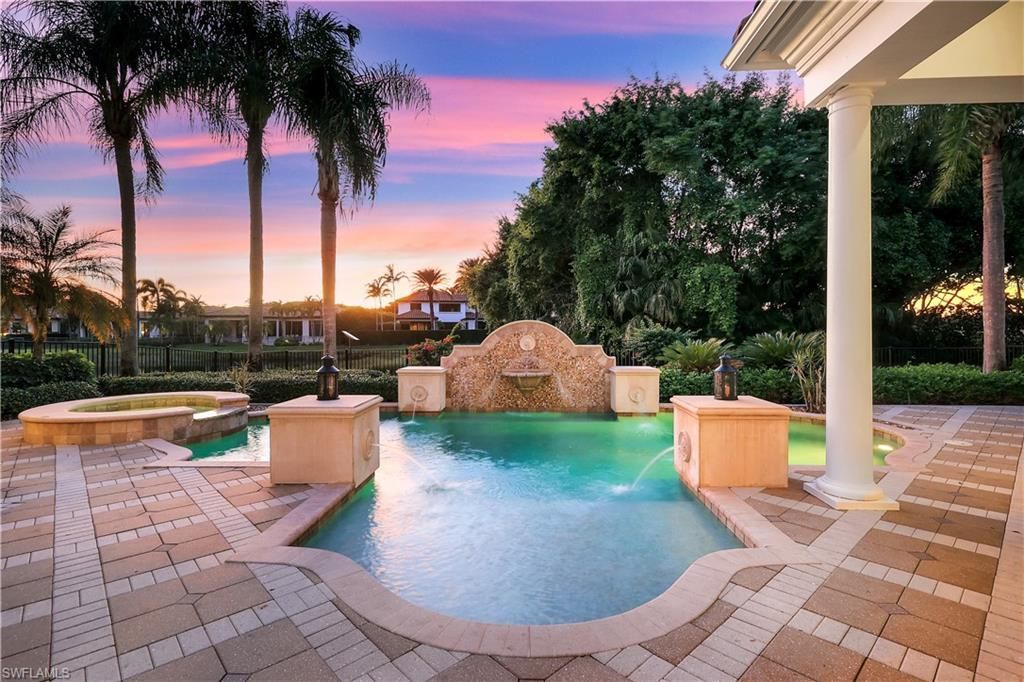 2249 Miramonte Ct, Naples, FL 34105 Photo