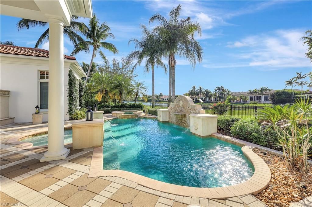 2249 Miramonte Ct, Naples, FL 34105 Photo