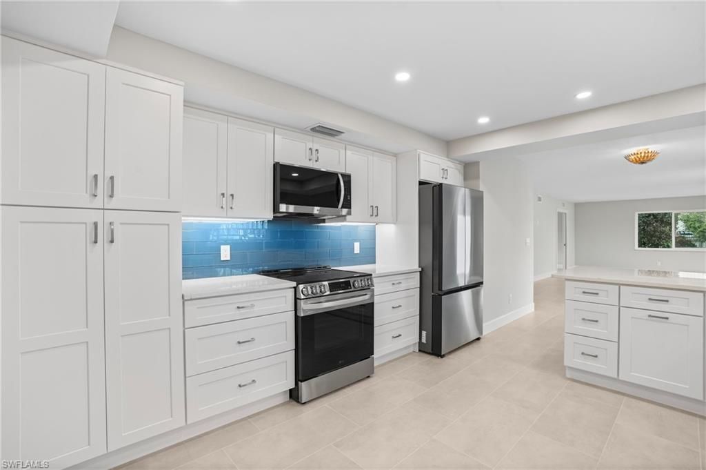 1100 8th Ave S, Unit 128H, Naples, FL 34102 Photo