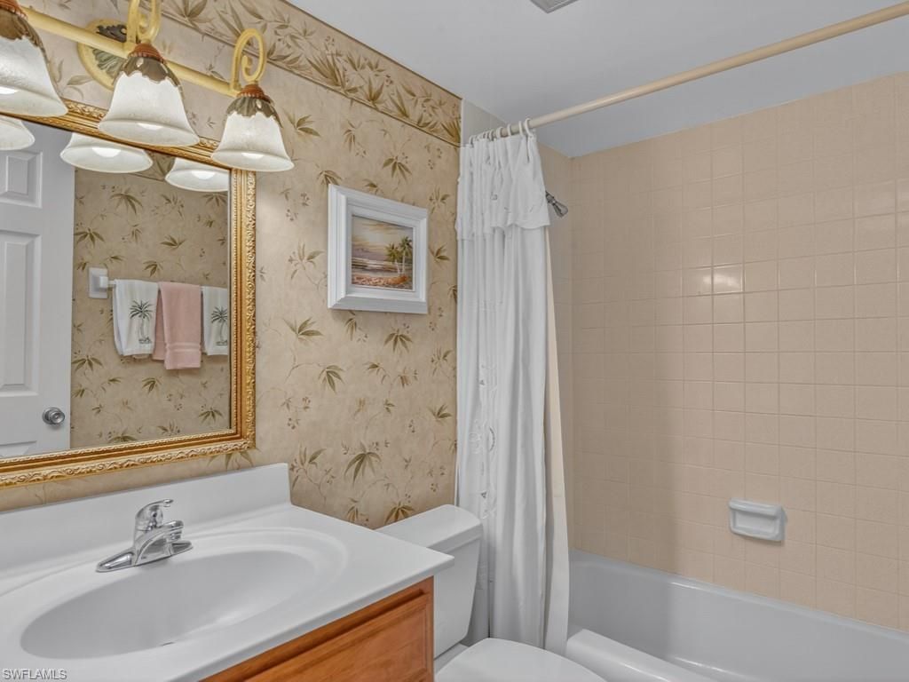 766 Central Ave, Unit 101, Naples, FL 34102 Photo