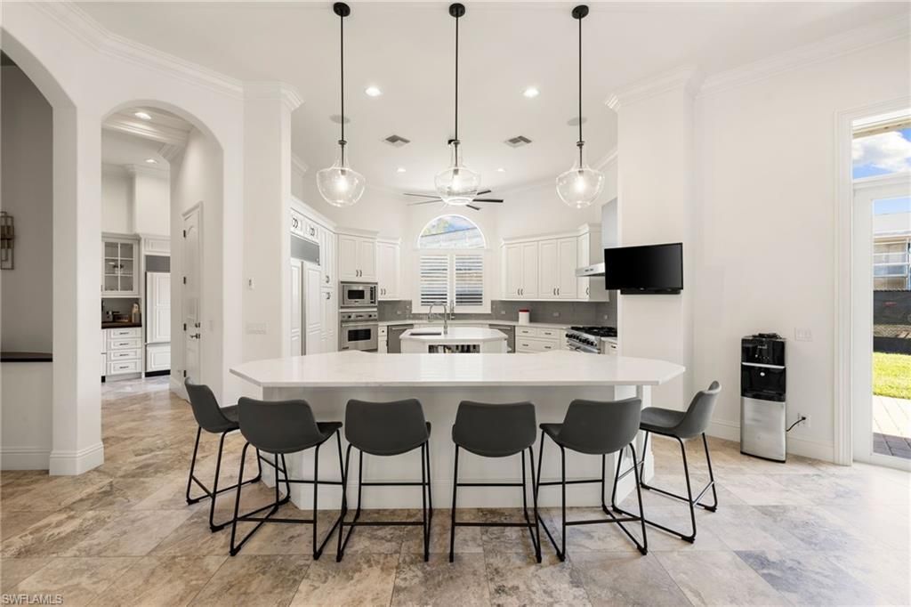 185 Tupelo Rd, Naples, FL 34108 Photo