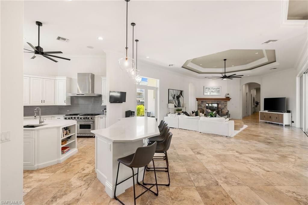 185 Tupelo Rd, Naples, FL 34108 Photo