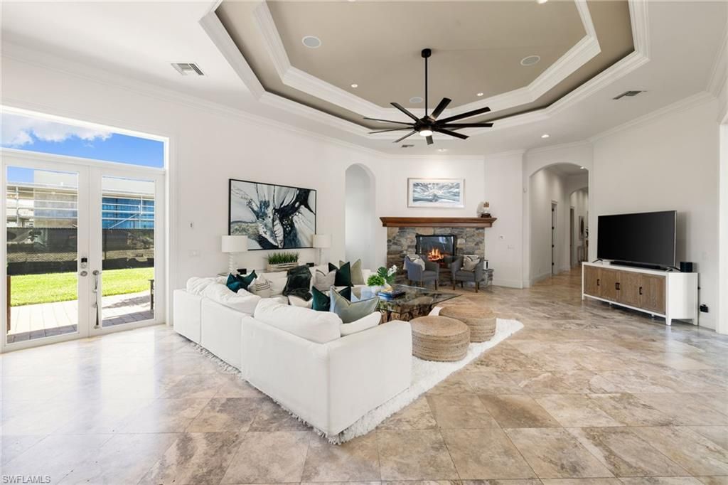185 Tupelo Rd, Naples, FL 34108 Photo