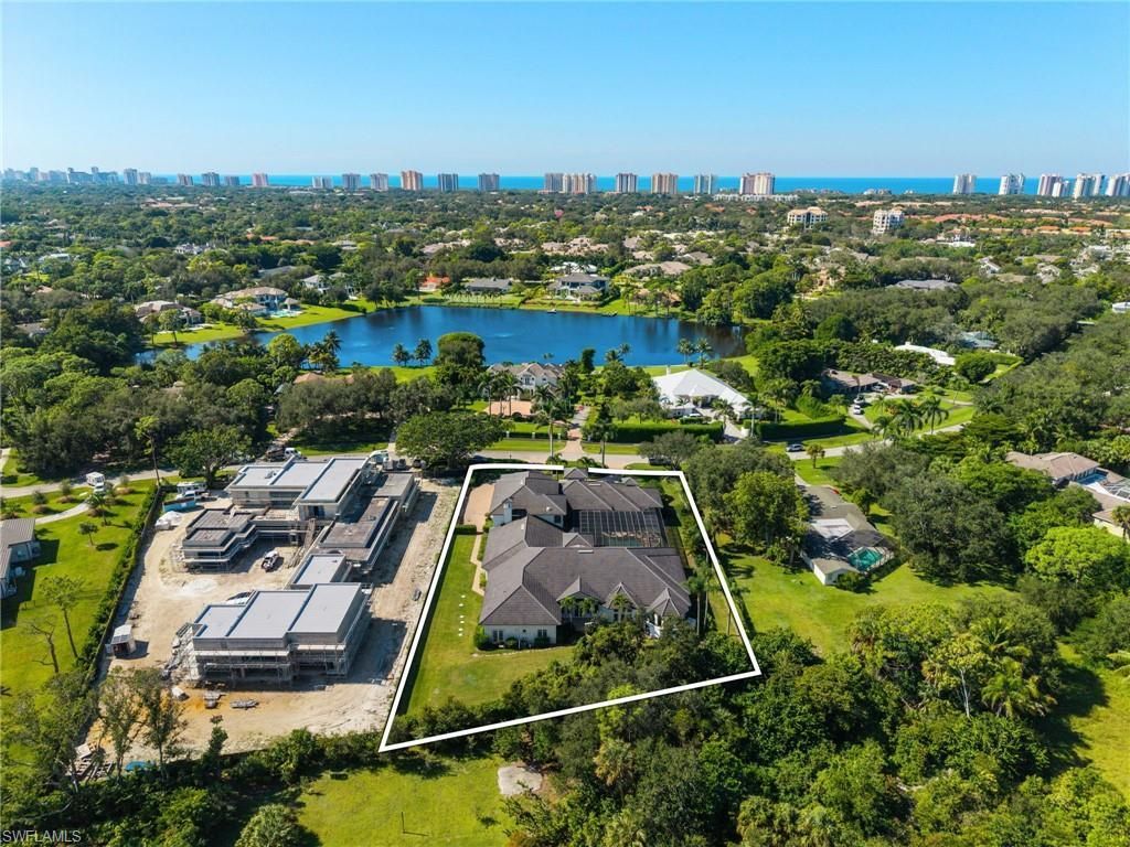 185 Tupelo Rd, Naples, FL 34108 Photo