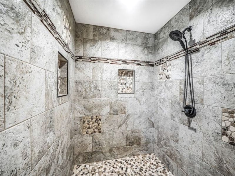 17808 Nash Road, West Farmington, OH 44491 Photo 26