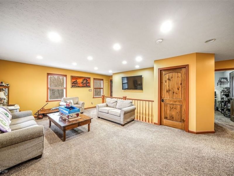 17808 Nash Road, West Farmington, OH 44491 Photo 42