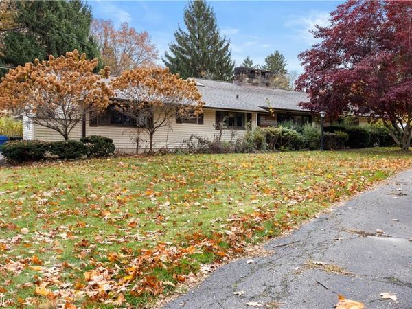 4345 Martin Drive, North Olmsted, OH 44070