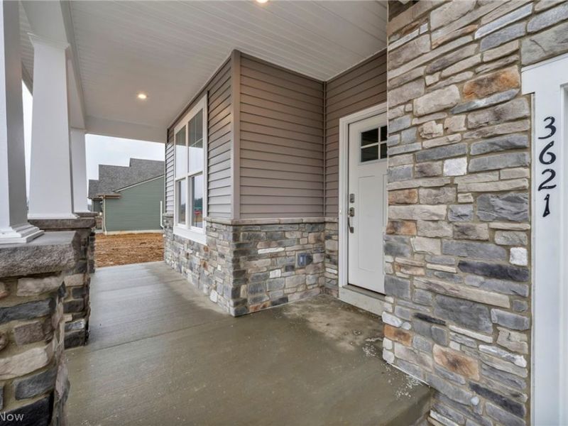 3612 Great Windsor Lane, Green, OH 44685 Photo 3