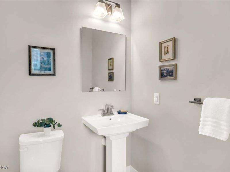 836 Carnation Court, Akron, OH 44303 Photo 14