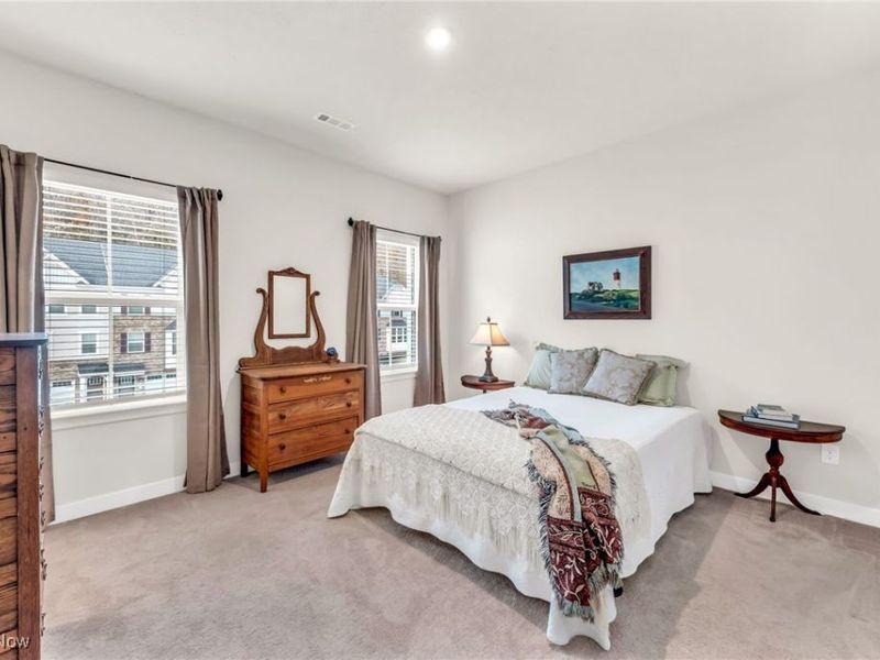 836 Carnation Court, Akron, OH 44303 Photo 16