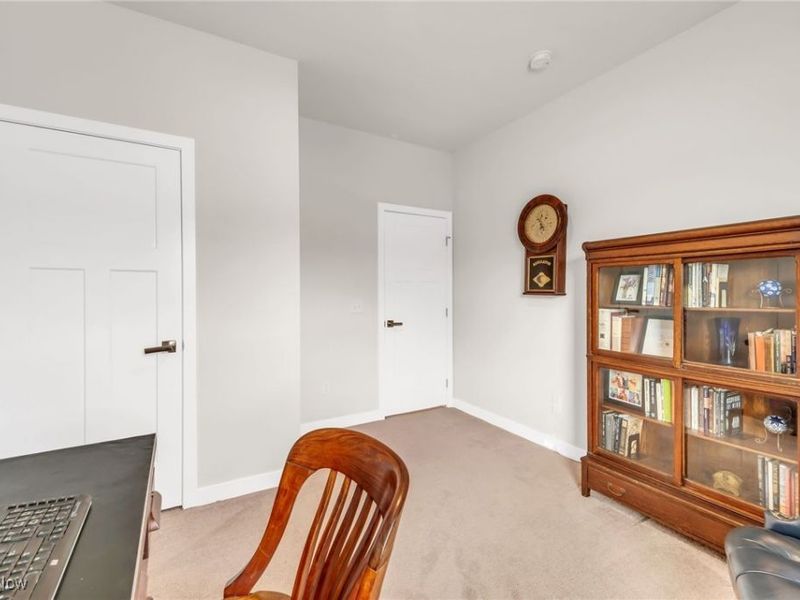 836 Carnation Court, Akron, OH 44303 Photo 24