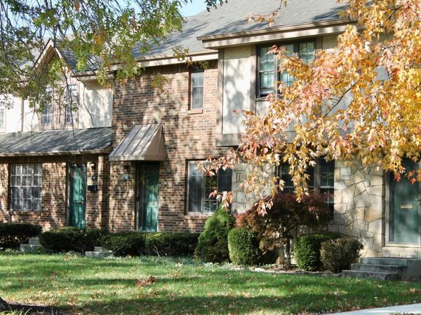 85 Stornoway Drive W, Columbus, OH 43213