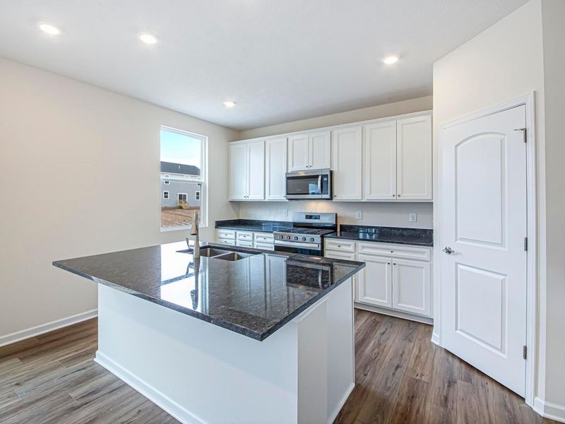 1315 Webb Drive, Unit Lot 93, Lockbourne, OH 43137 Photo 2