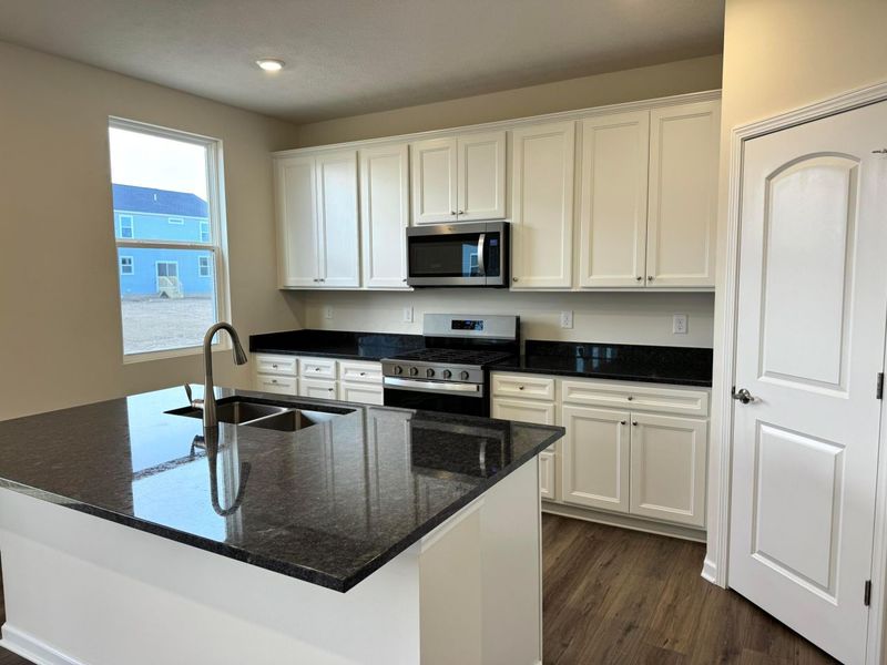 1315 Webb Drive, Unit Lot 93, Lockbourne, OH 43137 Photo 2