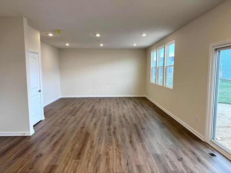 1315 Webb Drive, Unit Lot 93, Lockbourne, OH 43137 Photo 8