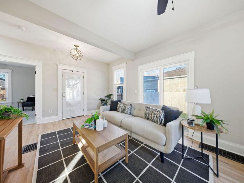 351 W William Street, Delaware, OH 43015 Photo 12