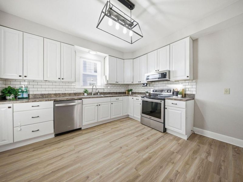 351 W William Street, Delaware, OH 43015 Photo 18