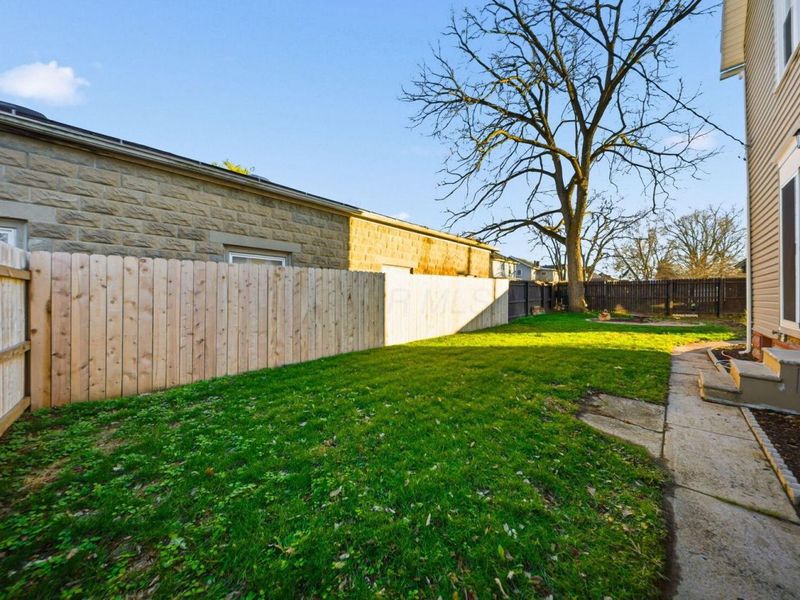 351 W William Street, Delaware, OH 43015 Photo 7