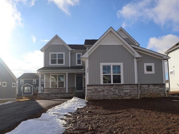 306 Reign Way, Pataskala, OH 43062