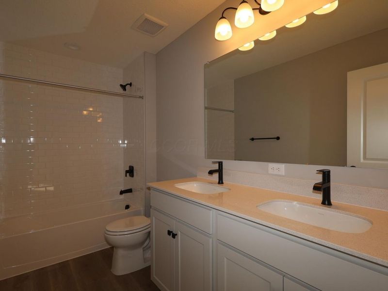 306 Reign Way, Pataskala, OH 43062 Photo 17