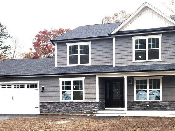 45 Kingsland Avenue, Shirley, NY 11967