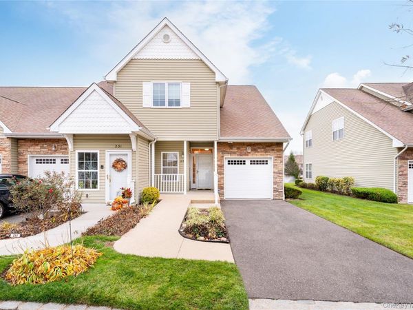 230 Ira Road, Unit 230, Mount Sinai, NY 11766