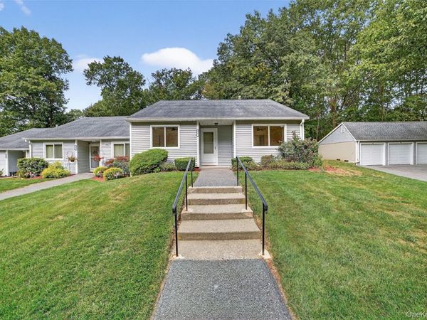 159 Unit C Carriage Court, Yorktown Heights, NY 10598