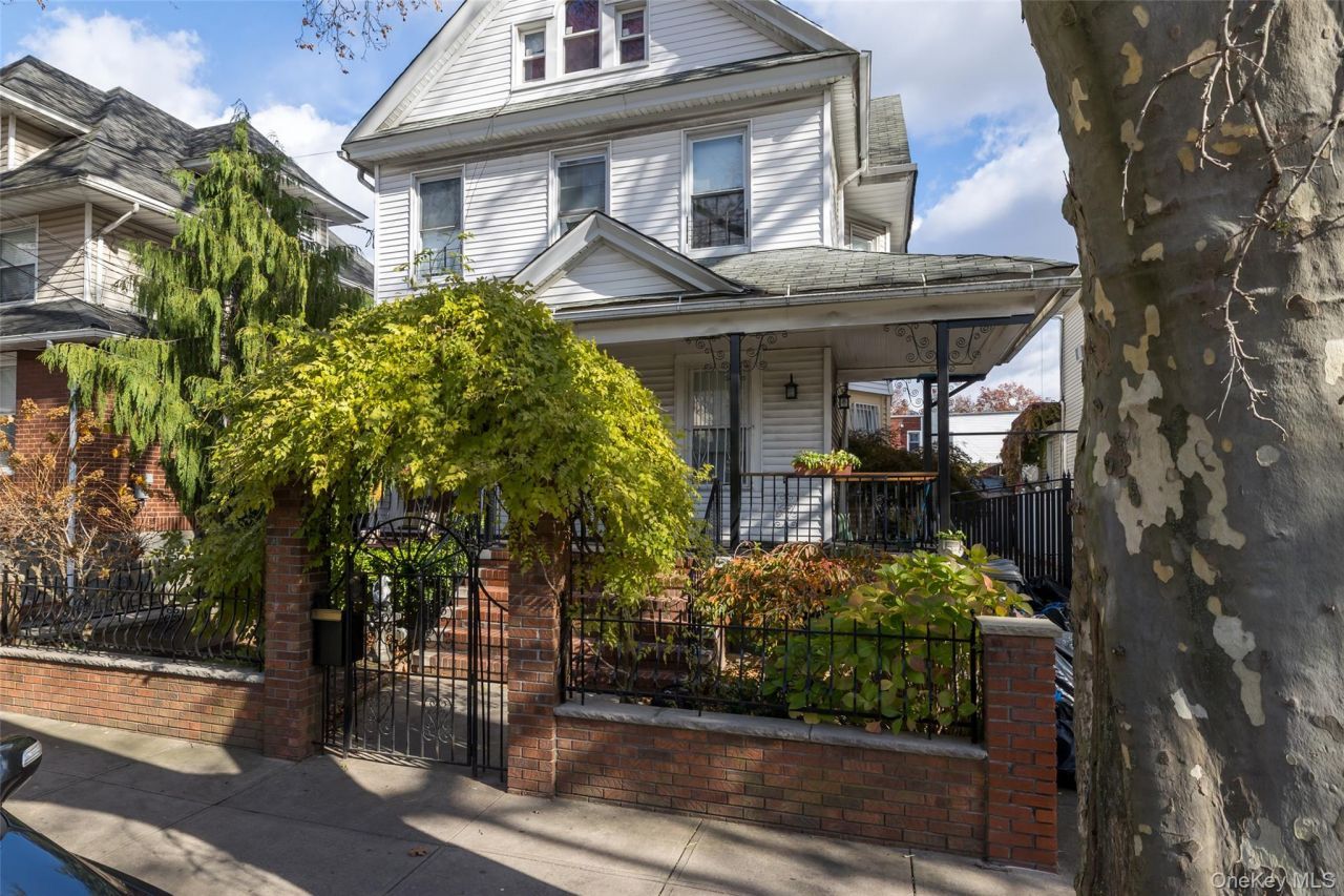 85-83 88th Street, Woodhaven, NY 11421 Main Photo