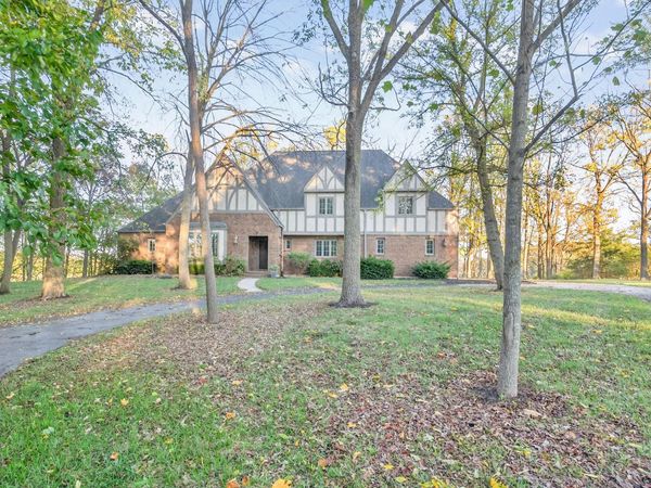 1160 Premwood Drive, Troy, OH 45373