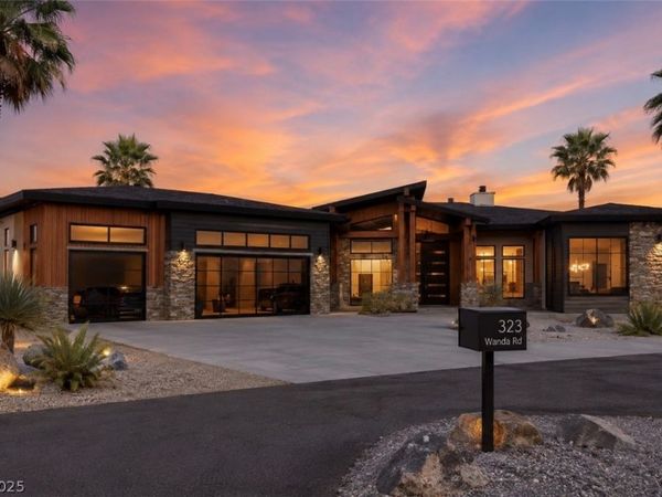 323 Wanda Road, Henderson, NV 89002