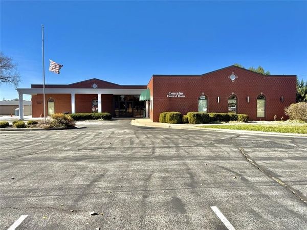 209 S 2nd Street, Clinton, MO 64735