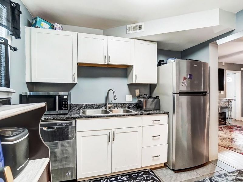 2424 Westwood Northern Boulevard, Cincinnati, OH 45211 Photo 6