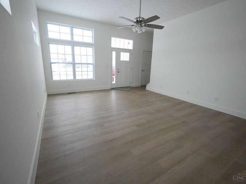 10311 Amherst Drive, Harveysburg, OH 45068 Photo 9