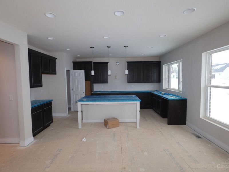 4017 Trailside Drive, Unit 93, Green Township, OH 45248 Photo 8