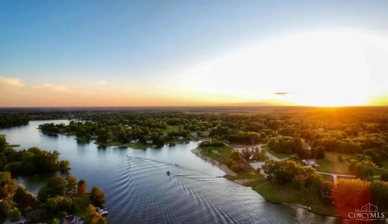 976 Krupp Drive, Perry Twp, OH 45118 Main Photo