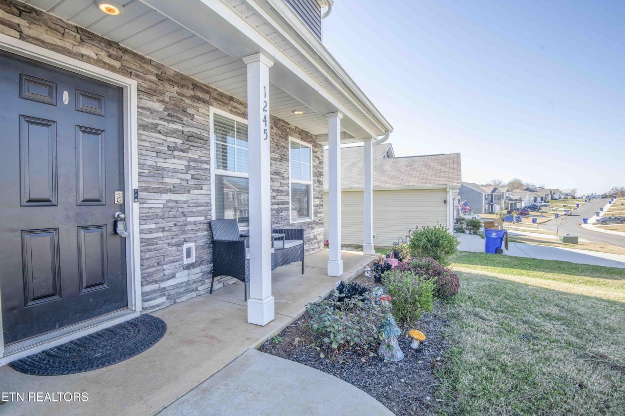 1245 Cole Drive, Talbott, TN 37877 Main Photo