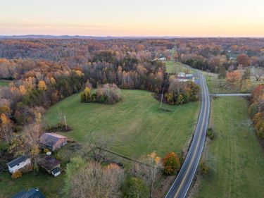 9999 Keavy Road, Keavy, KY 40737