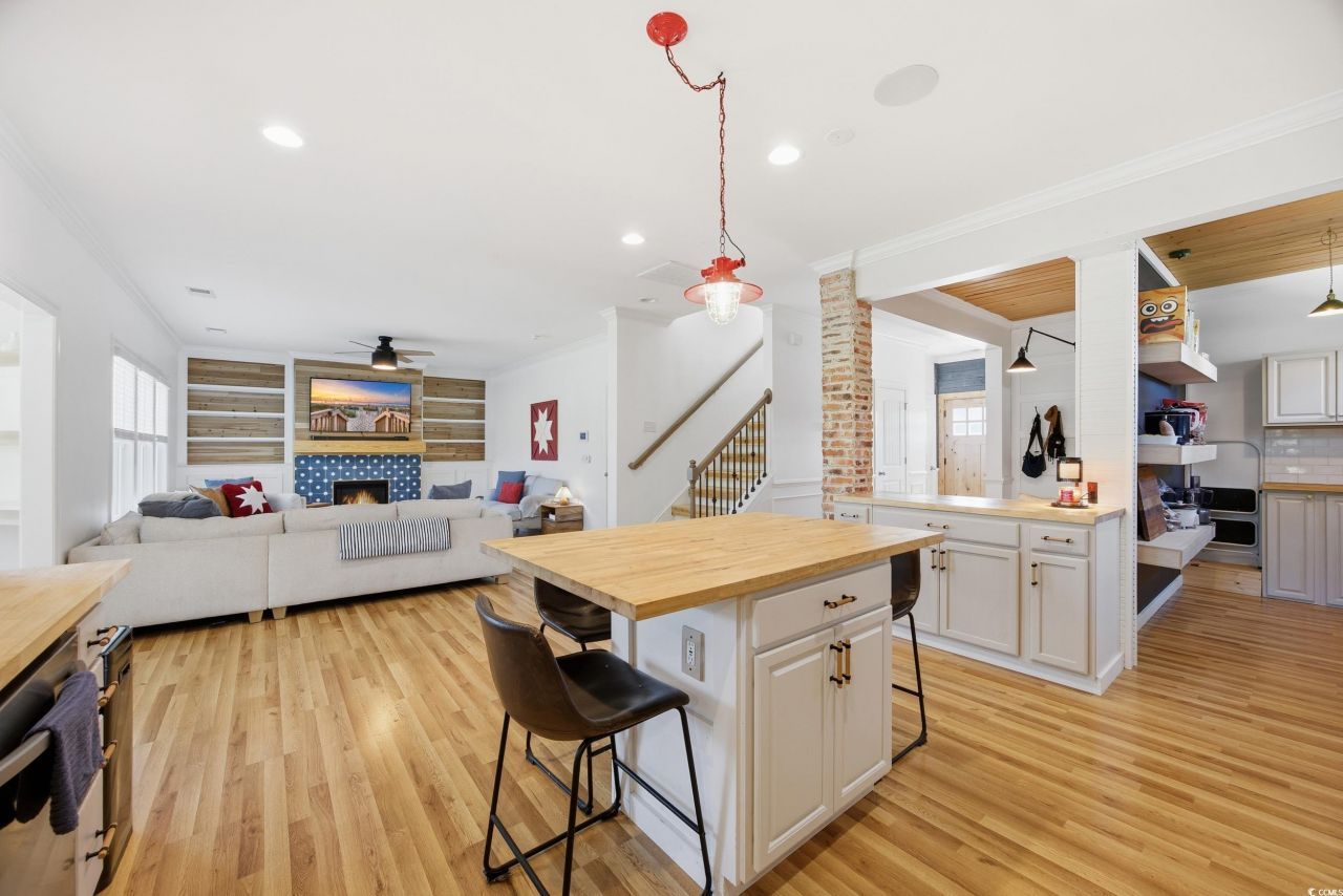 1004 Maccoa Dr. Photo 12