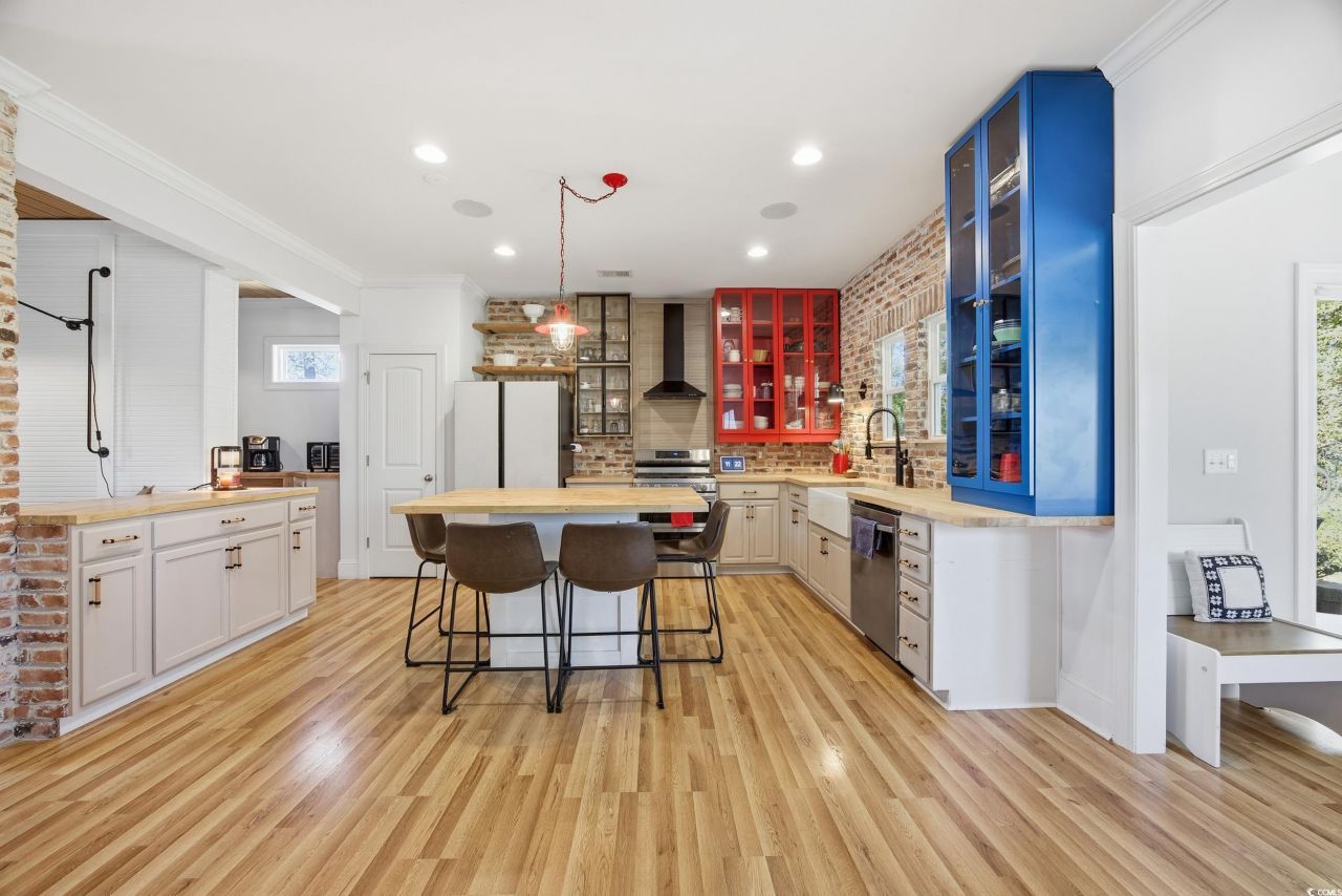 1004 Maccoa Dr. Photo 13