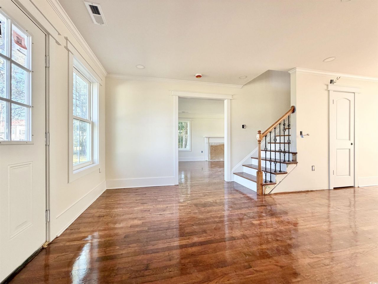 1003 Winding Rd. Photo 3