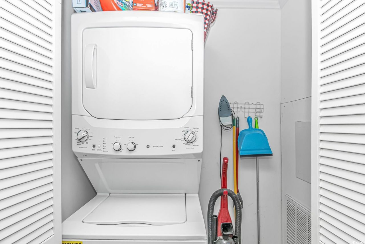 6001-1362 S Kings Hwy. Photo 9