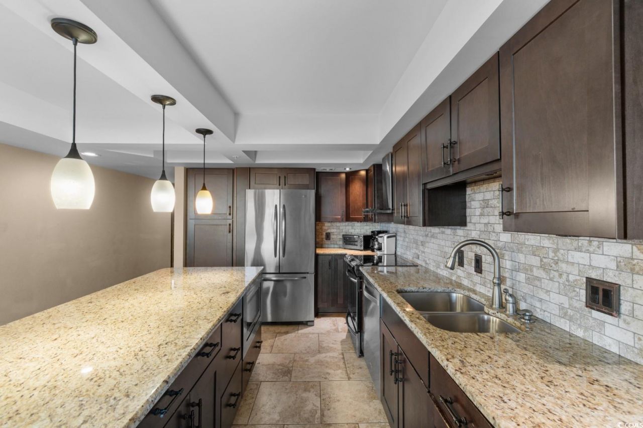 205 74th Ave. N Photo 5