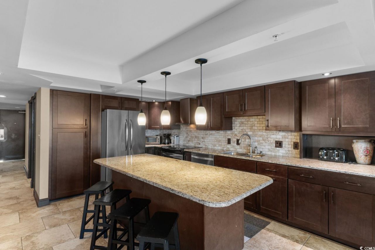 205 74th Ave. N Photo 7