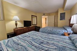 5300 N Ocean Blvd. photo 4