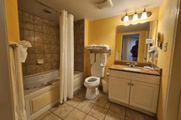 5300 N Ocean Blvd. photo 4