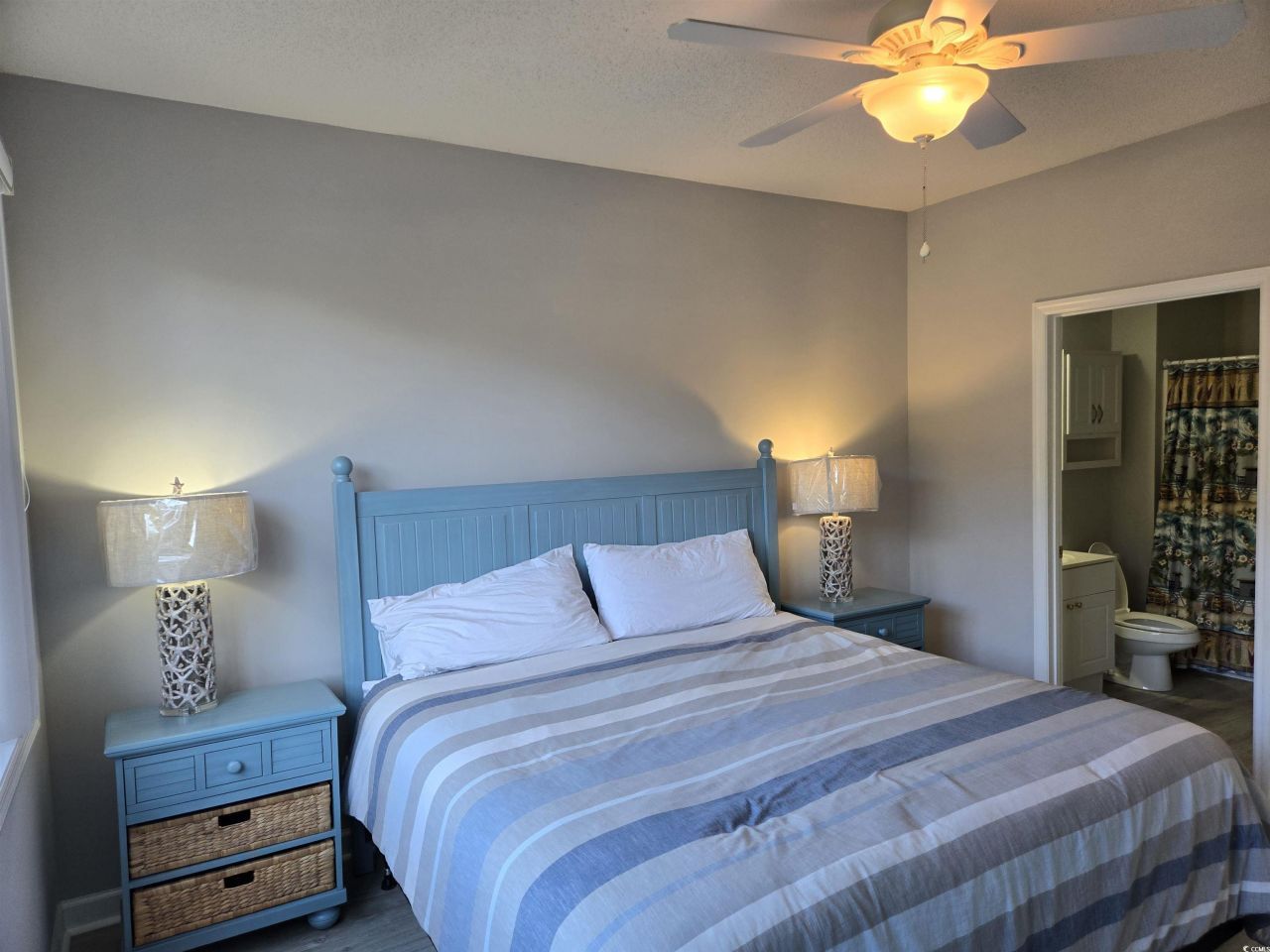 5825 Catalina Dr. Photo 11