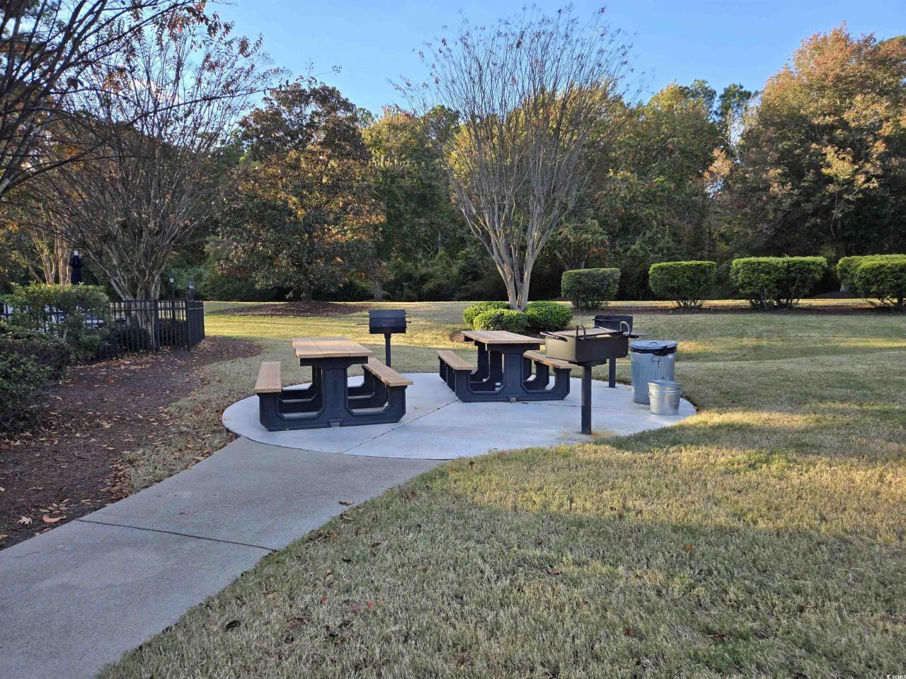 5825 Catalina Dr. Photo 24